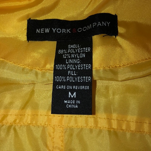 Yellow new York and company vest - Picture 2 of 3